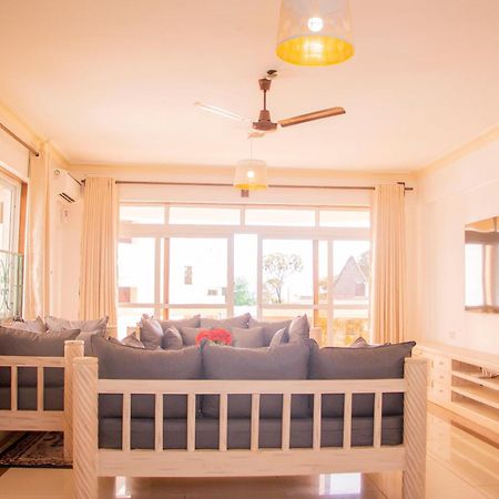 Jumeirah Beachfront Момбаса Екстер'єр фото