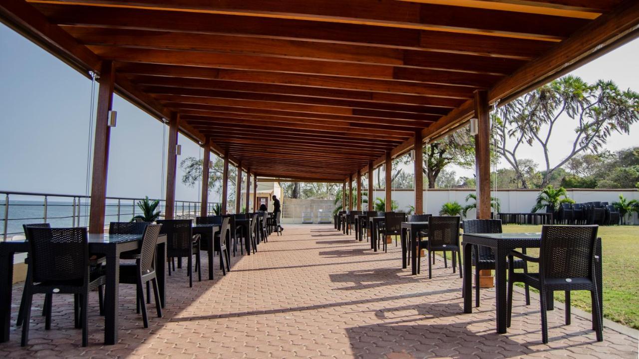 Jumeirah Beachfront Момбаса Екстер'єр фото